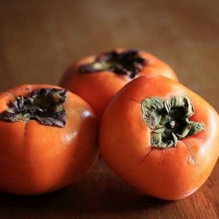 PERSIMMON (1/2 KG)